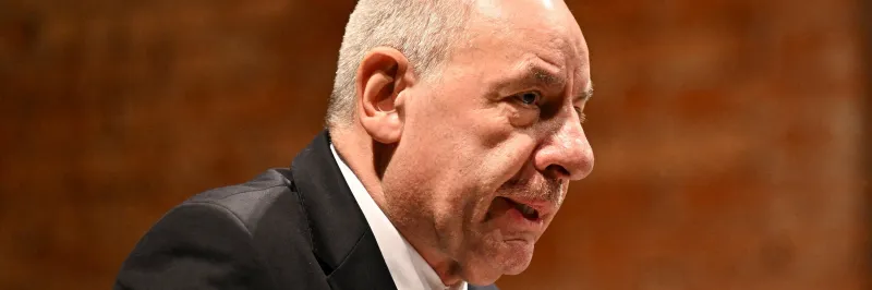 Maďarský prezident podepsal ústavní dodatek, který ukončuje jeho mandát