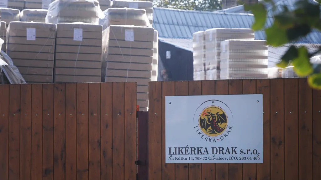 Jeden ze skladů Likérky Drak
