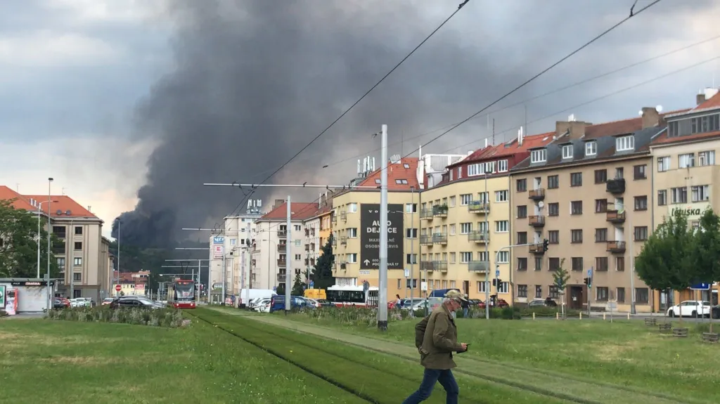 Požár střelnice v Praze
