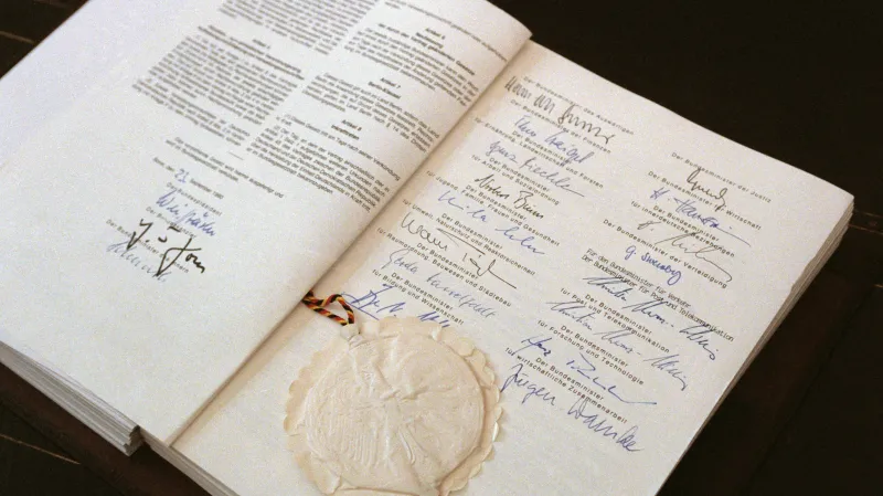 Německo-německá smlouva o sjednocení