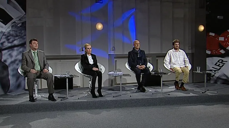 Hosté pořadu Hazard zblízka - Vlastimil Helma, Marika Karpf, Ivo Valenta a Matěj Hollan