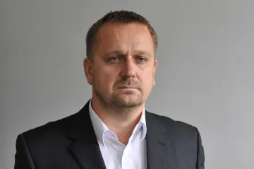 Kadrnkova odvaha nebýt retro