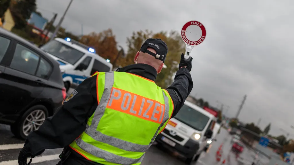 Kontroly na hranicích