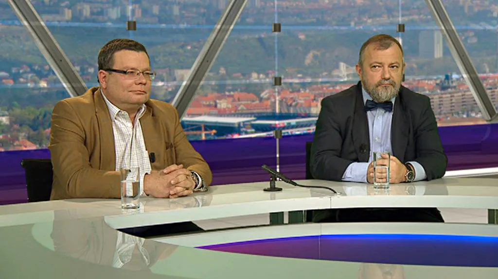 Alexandr Vondra a Hynek Kmoníček v OVM