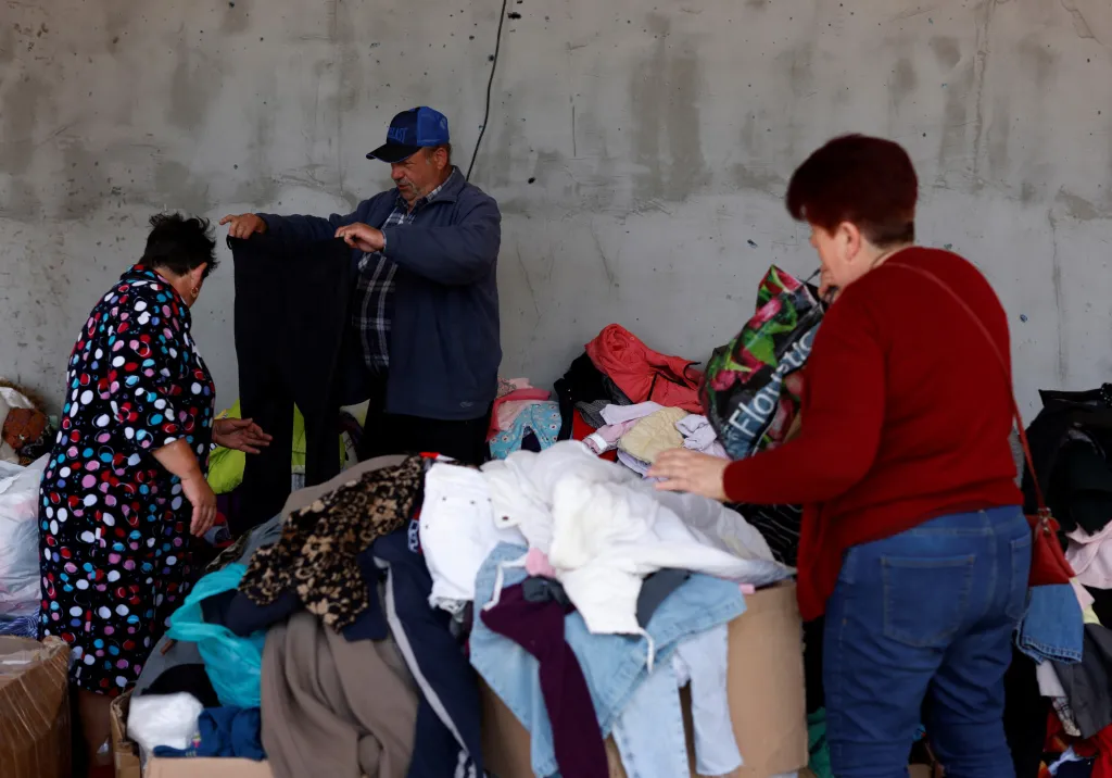Ukrajinci se po odchodu Rusů vracejí do svých domovů. Někteří ho jen těžko poznávají