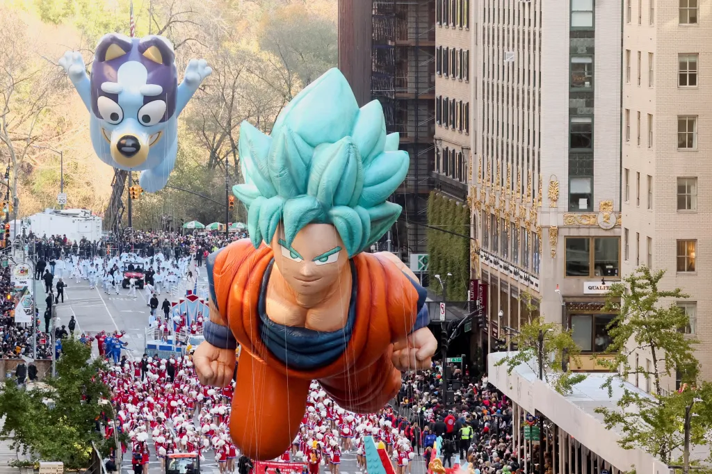 Na Manhattanu se po šestadevadesáté konal slavnostní průvod na Den díkůvzdání