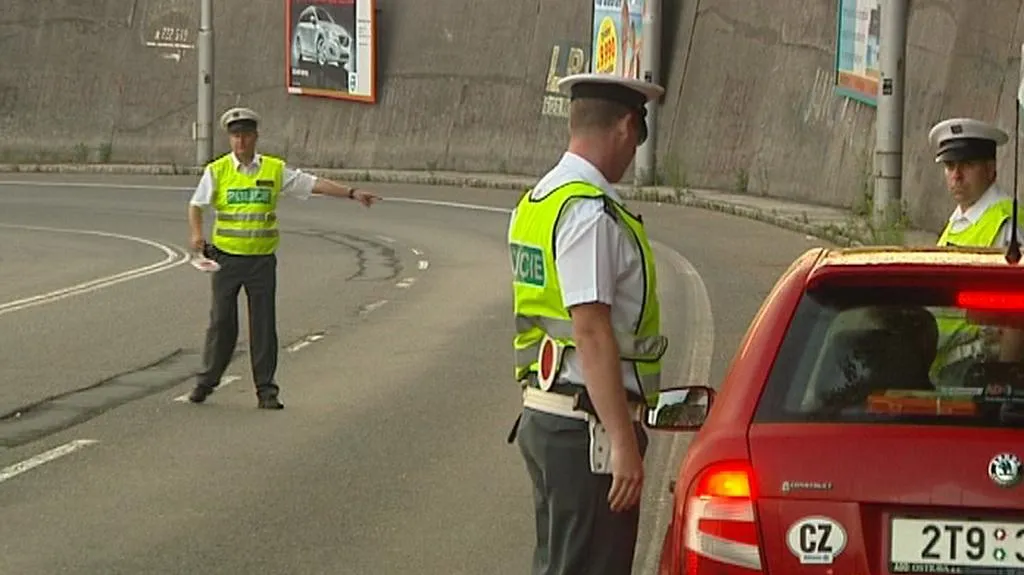 Policisté kontrolovali řidiče