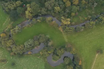Bavorsko zpevní břehy řeky Reslavy, aby zabránilo splavování rtuti z bývalé chemičky do Česka