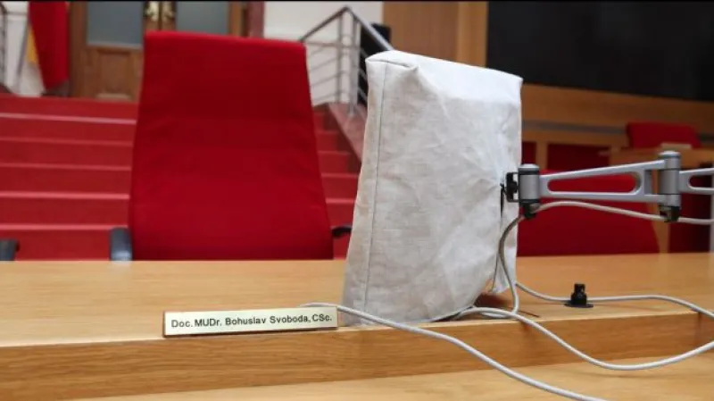 Události ČT o situaci na pražské radnici