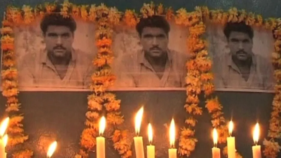 Indie truchlí za svého farmáře zabitého v Pákistánu