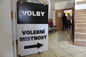 K urnám může přijít až 370 tisíc prvovoličů, odhadují statistici