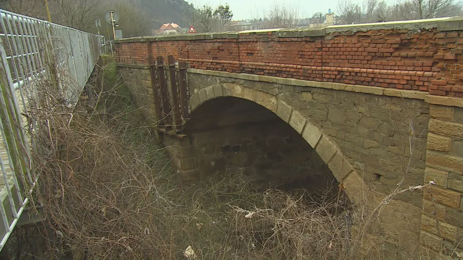 Na jihu Moravy je potřeba opravit stovky mostů