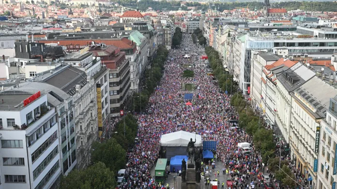 Sobotní demonstrace na Václavském náměstí