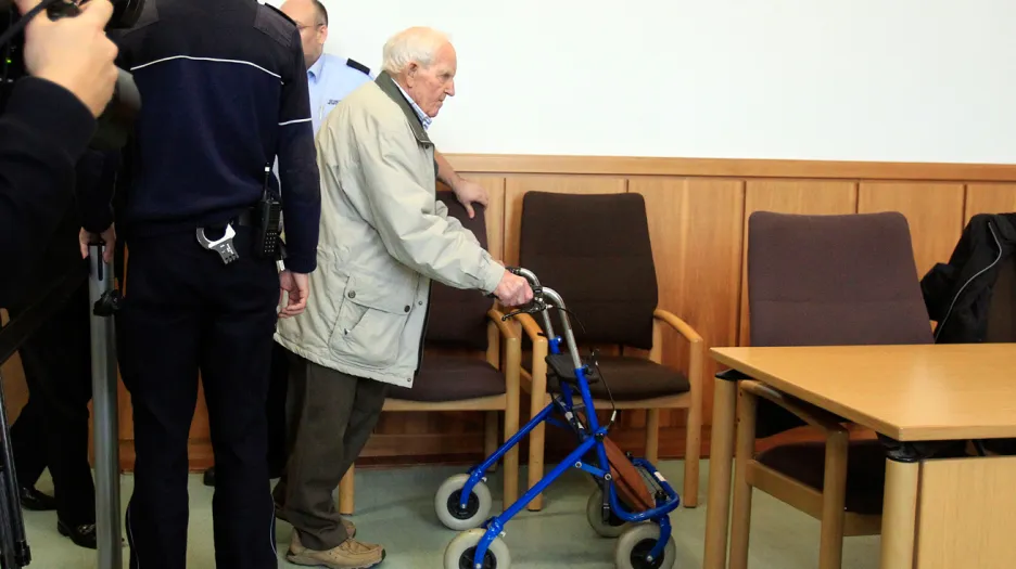 Siert Bruins před soudem v Hagenu