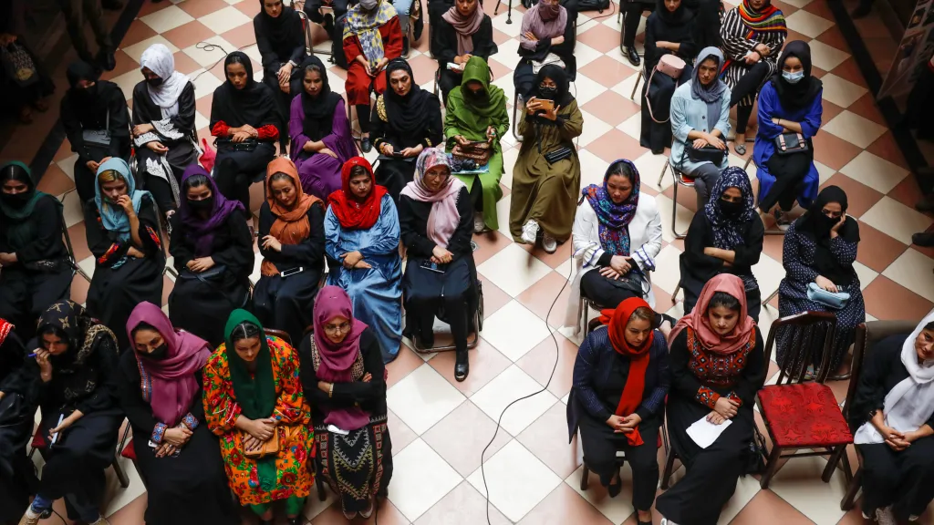 Knihovna pro ženy v Kábulu zřízená již za vlády Talibanu v srpnu 2022