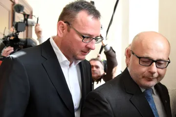 Případ je vymyšlený a vyfabulovaný, řekl bývalý šéf Vojenského zpravodajství Páleník