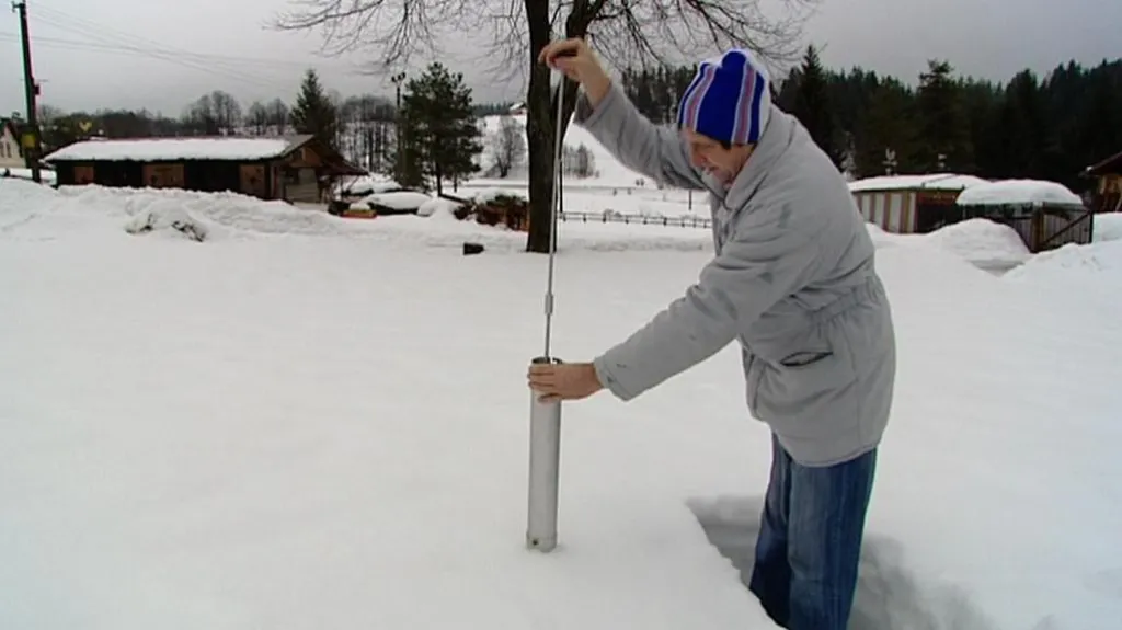 Měření množství vody ve sněhu