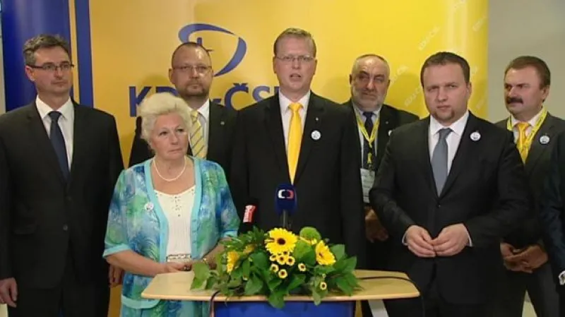 Události ČT: Lidovci si zvolili nové vedení