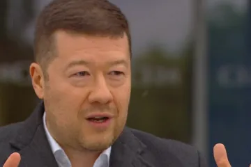 Nákupy v době koronaviru má posoudit NKÚ, nikoli vyšetřovací komise, míní Okamura