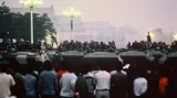 Zásah čínské armády na náměstí Nebeského klidu (Tchien-an-men)