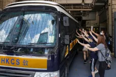 V Hongkongu padl první rozsudek na základě bezpečnostního zákona. Čtyřiadvacetiletý mladík dostal devět let