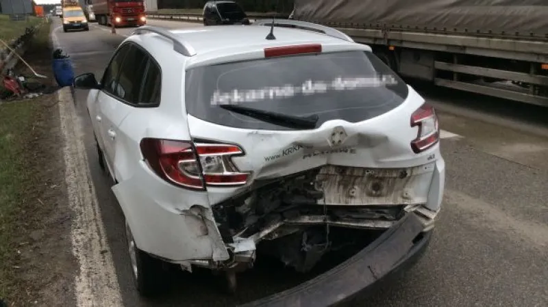 No comment: Dopolední nehoda na dálnici D1