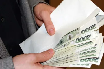 Vnitro chce zatočit s korupcí a oligarchy v politických stranách