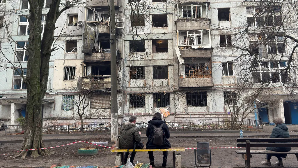 Následek ruského útoku na Dnipro