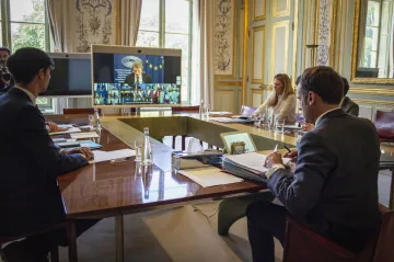 Lídři EU vykročili ke shodě na fondu obnovy. Spory ale trvají, připouští Michel