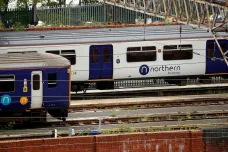 Británie odebere Arrivě licenci. Northern Rail měla častá zpoždění a rušila spoje