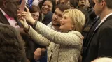Klvaňa: Vítězství Clintonové je ekvivalentem zadupání do země