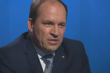 Jako špatná telenovela, hodnotí koaliční krizi šéf lidovců Výborný. Ničí však podle něj politickou kulturu