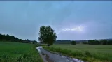 Události: Českem se prohnaly silné bouřky a přívalové deště