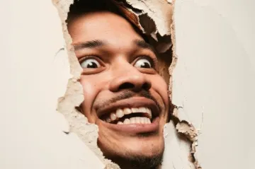 Eurovize se vrací na pódium. Show z Česka doveze Benny Cristo