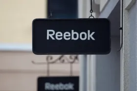 Outfity z Reeboku za pár korun zřejmě nebudou, firma ruší objednávky