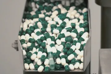 Testuje se vakcína v tabletě. Obejde se bez mrazáků i lékařů s jehlou