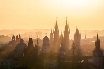 Na hory se vrátí mráz a sněžení, nížiny zase uvidí slunce. Bílé Vánoce nejsou moc pravděpodobné