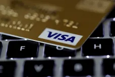 Výpadek karet Visa postihl přes pět milionů transakcí. Polovina se týkala Británie, problémy byly i v Česku