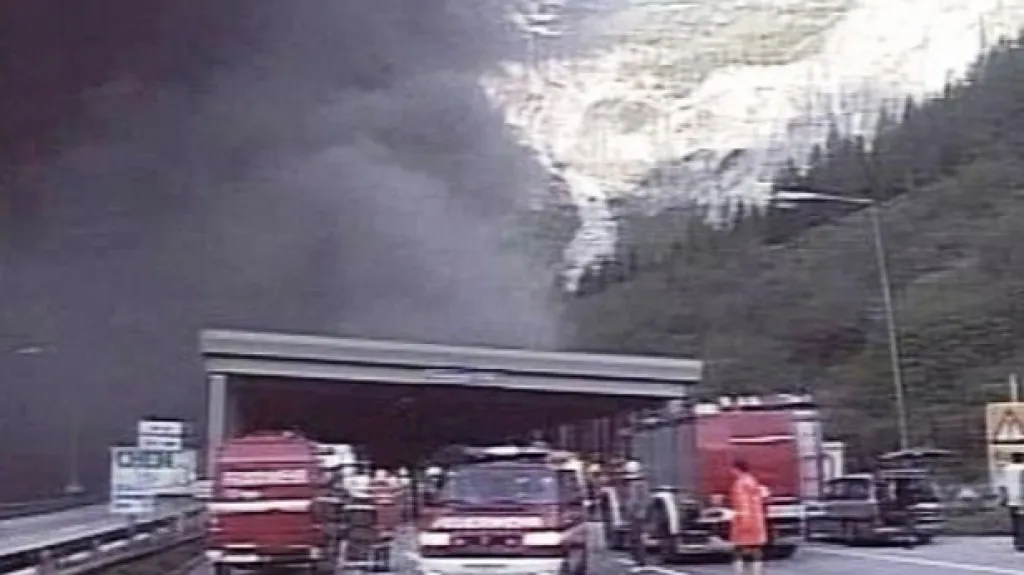 Požár v Tauernském tunelu