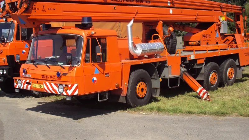 Tatra 815 jako plošina