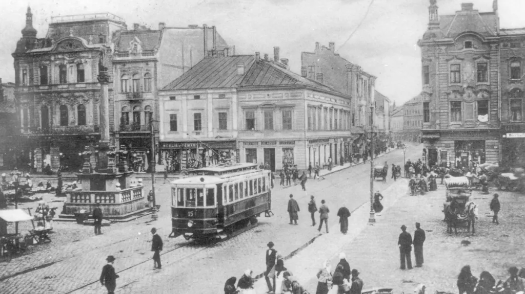 Elektrické tramvaje jezdí v Ostravě už 120 let