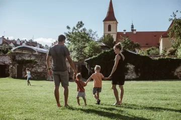 Města lákají k ochutnání genia loci. „Bezpečně“ přímo v ulicích