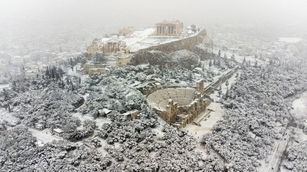 Sněhová bouře v Aténách