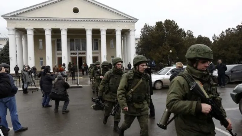 Kyjev ztrácí kontrolu nad Krymem