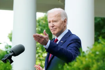 Část přistěhovalců bez dokladů může získat občanství, oznámil Biden