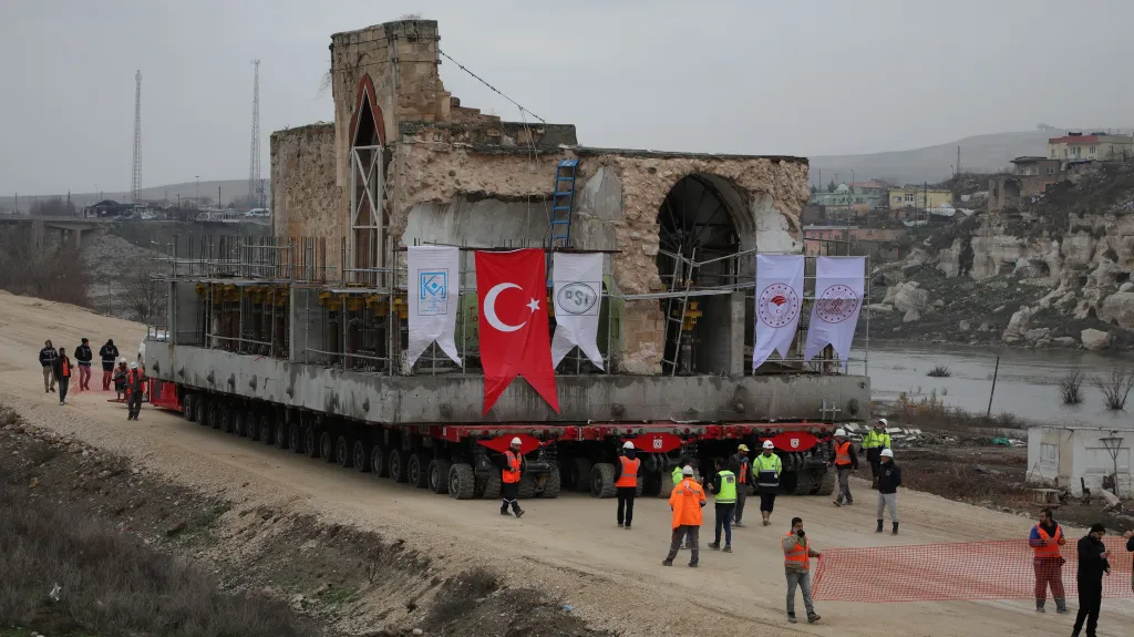 Turecké úřady demolují starobylé město Hasankeyf