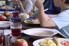 Zájem o školní obědy zdarma je stále větší. Ministerstvo chystá novou dotační výzvu