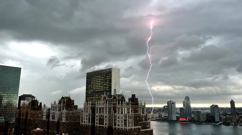 Letní bouřka v New Yorku