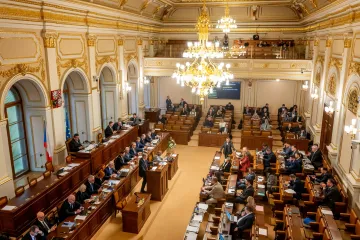 Poslanci projednají odvody živnostníků, čeká je i volba místopředsedy sněmovny