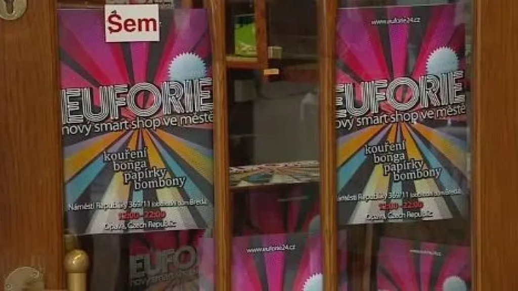 Obchod se syntetickými drogami